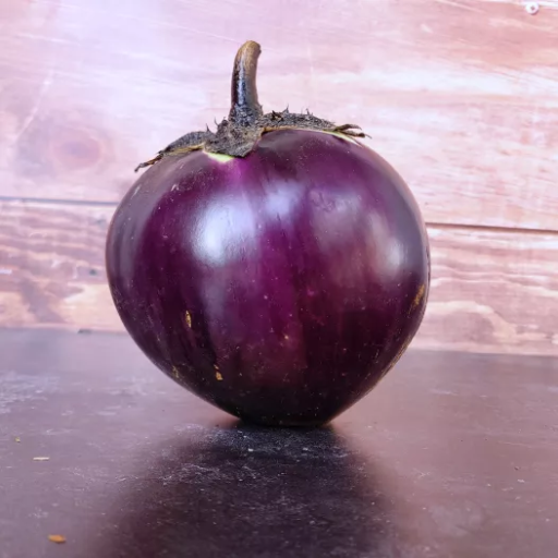 Eggplant Ronde de Valence (piece)